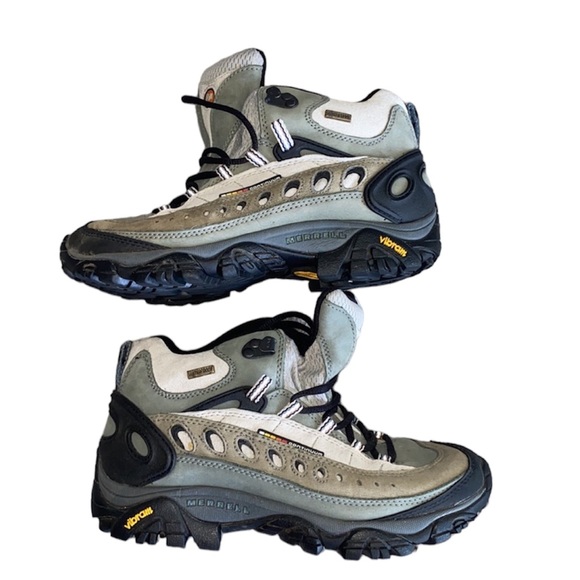 Merrell Vibram Pulse II Women’s Waterproof Boot, Size 6.5 - Picture 4 of 7